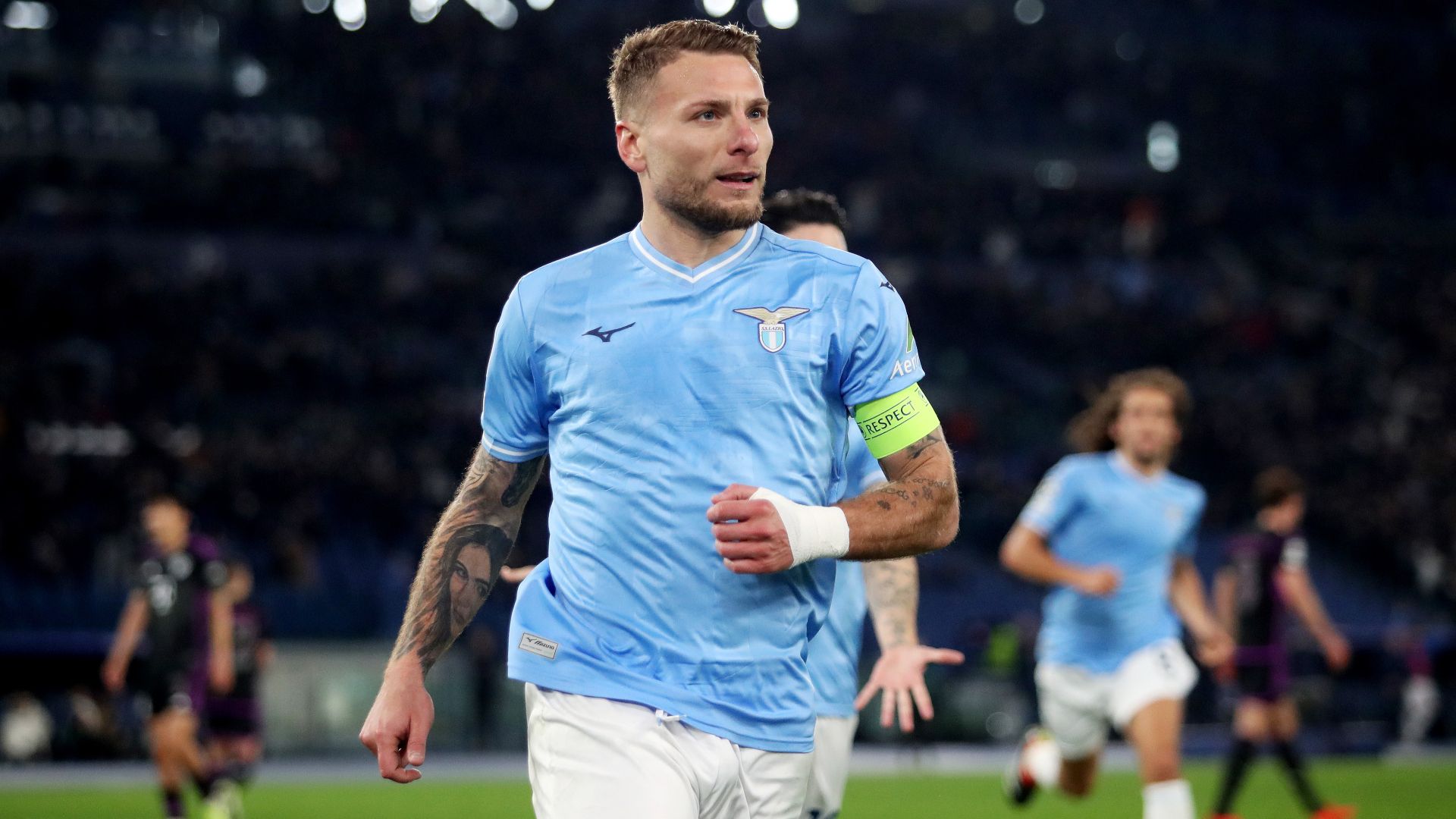 セリエAの象徴チーロ・インモービレが、伝説的なキャリアを経てプロ セリエAの象徴チーロ・インモービレが、伝説的なキャリアを経てプロ